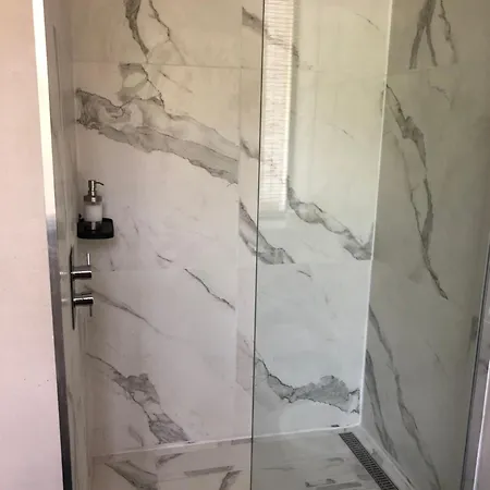 Voeuja Maggiore Apartment Luino