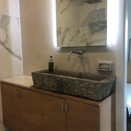 Voeuja Maggiore Apartment *